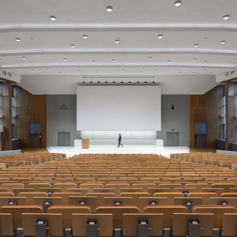 Aula akademika Bellu stavebnej fakulty STU v Bratislave